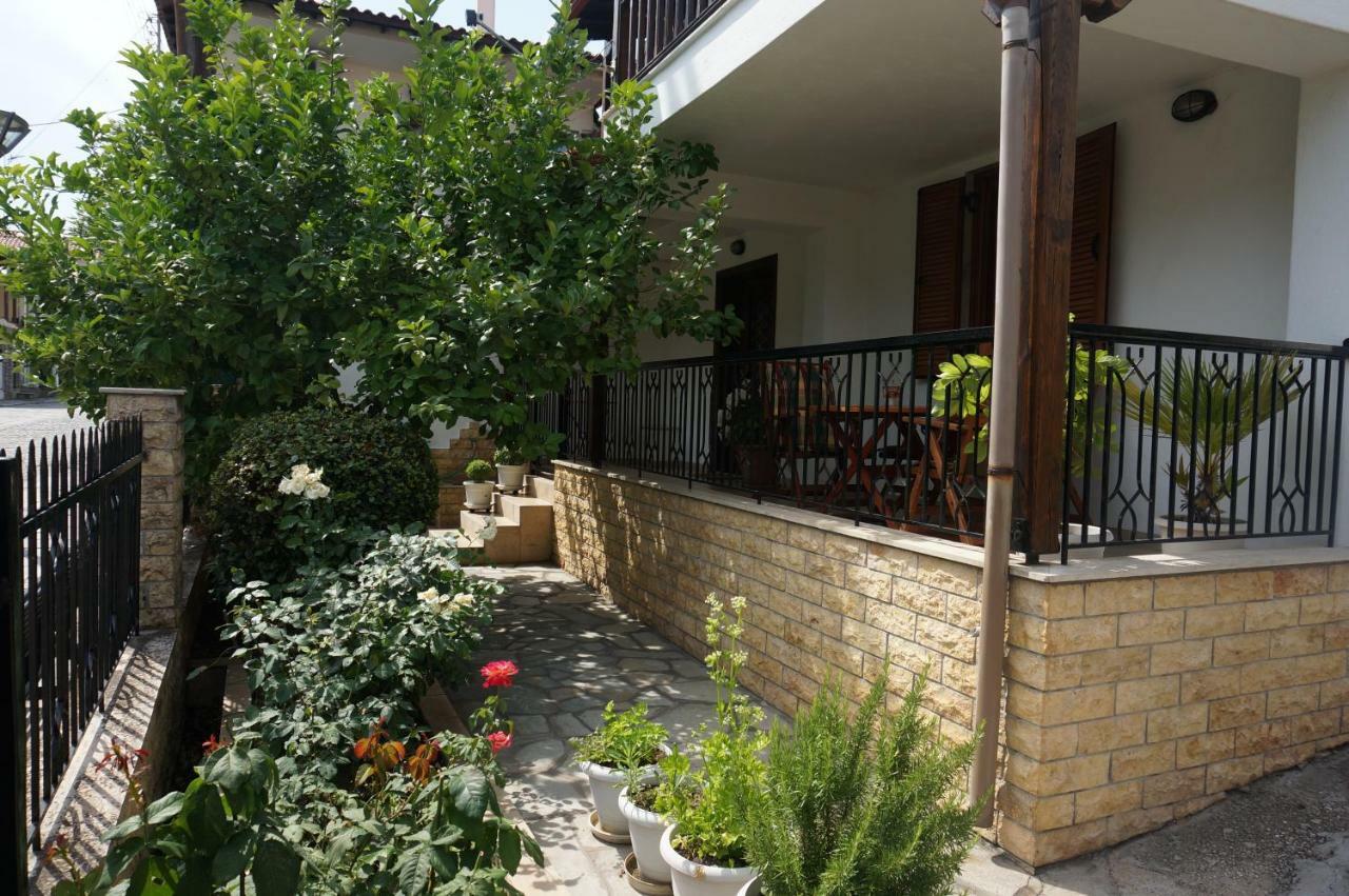 Ferienwohnung Magnolia Agios Nikolaos  Exterior foto